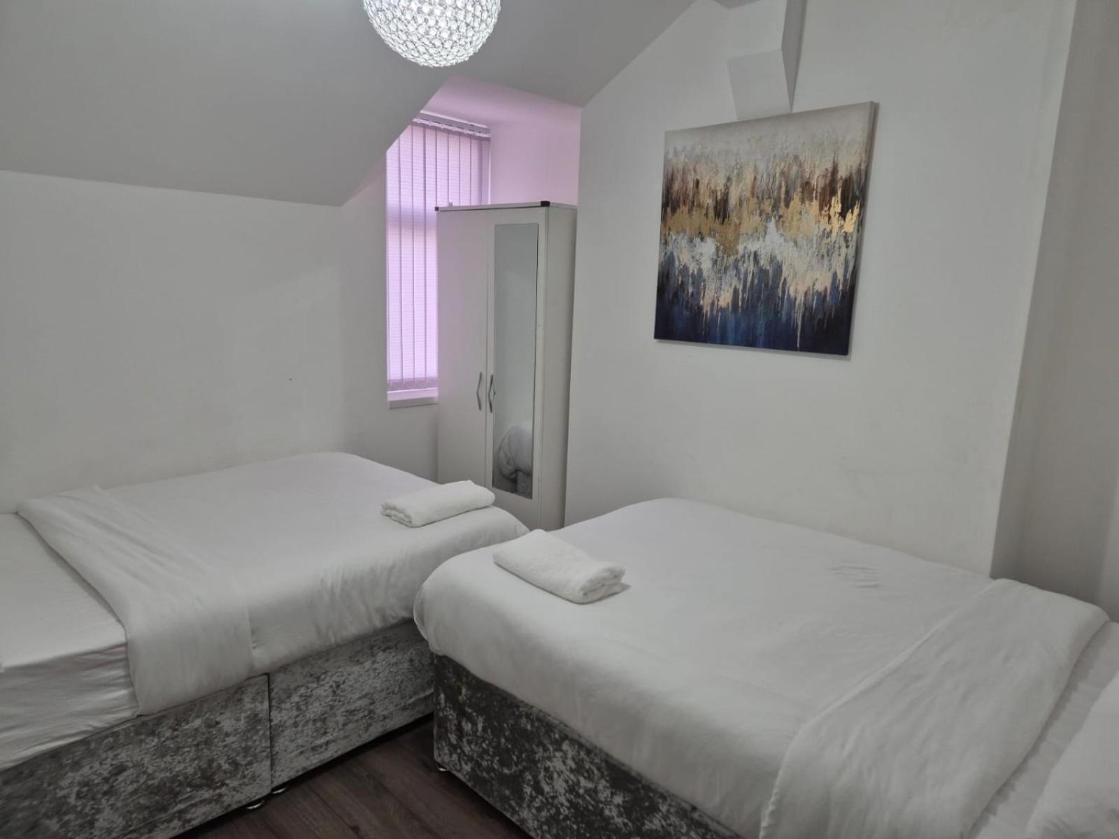 Affordably Elegant Apartments Close To Coop Live, Etihad Stadium And Manchester City Centre Exterior photo