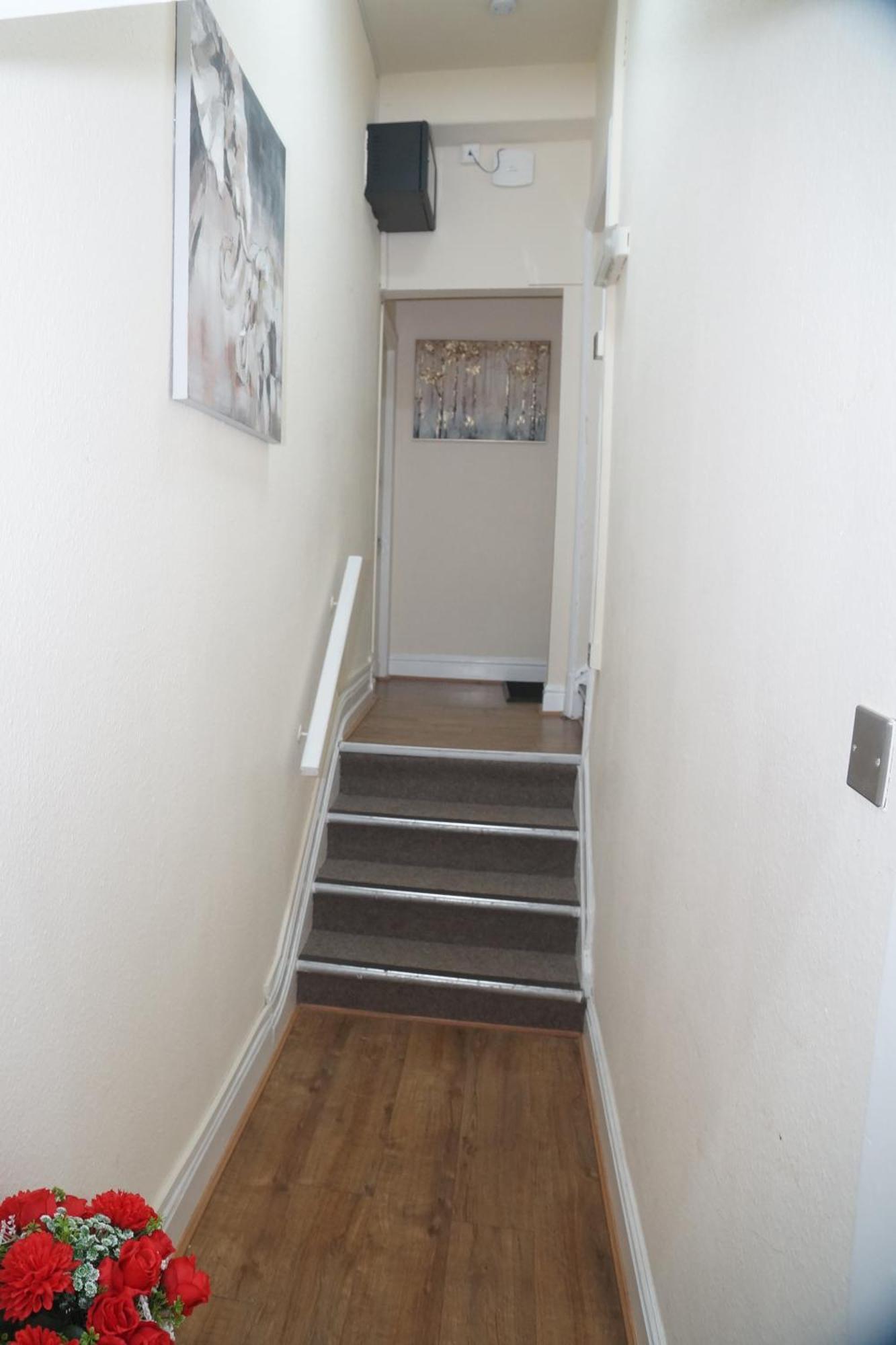 Affordably Elegant Apartments Close To Coop Live, Etihad Stadium And Manchester City Centre Exterior photo