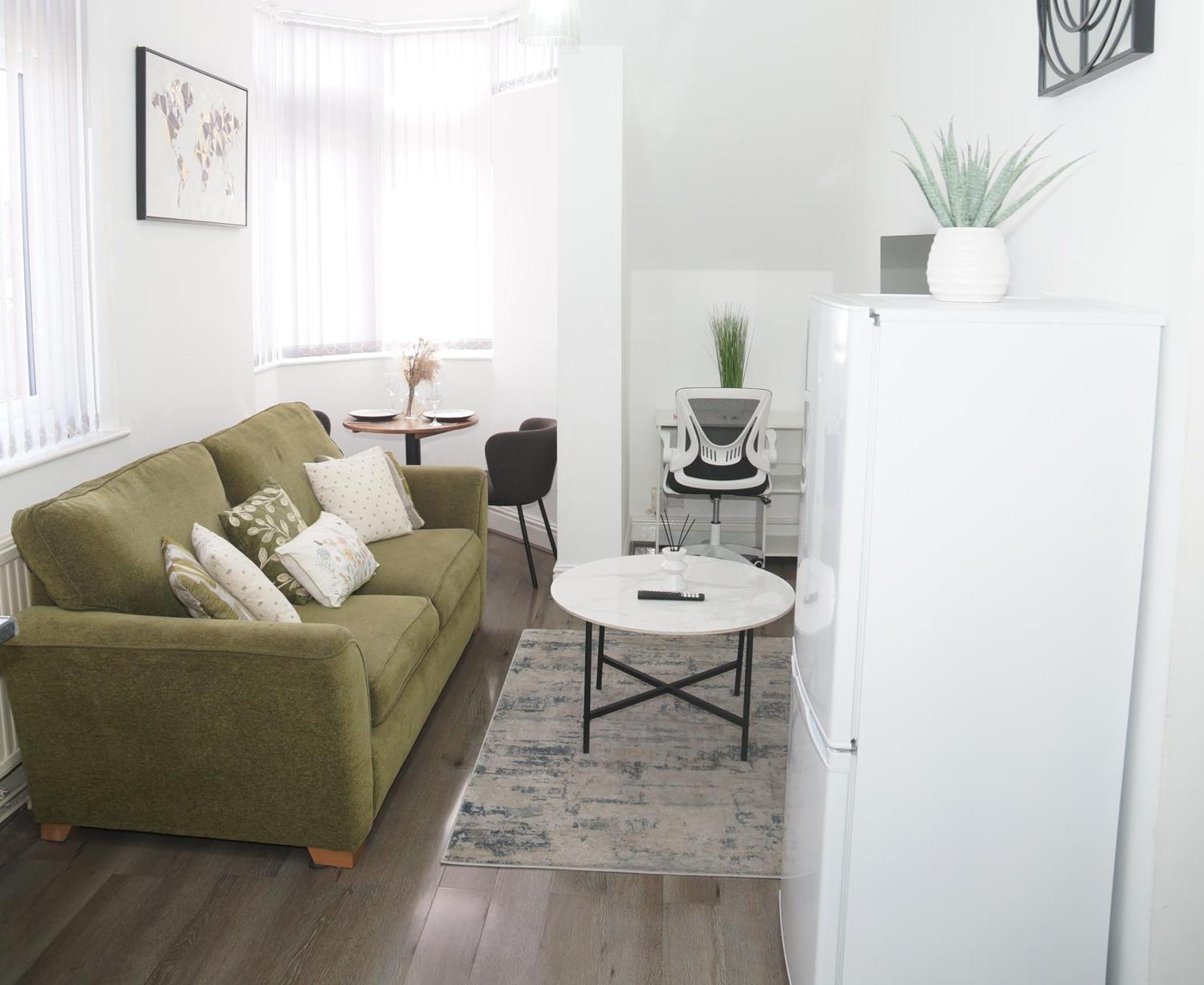 Affordably Elegant Apartments Close To Coop Live, Etihad Stadium And Manchester City Centre Exterior photo